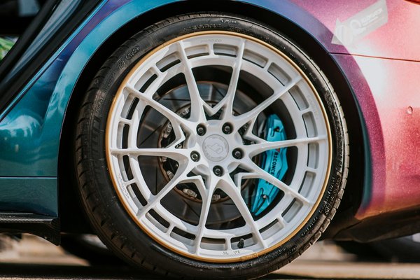 Carports sur mesure : protégez vos véhicules avec style