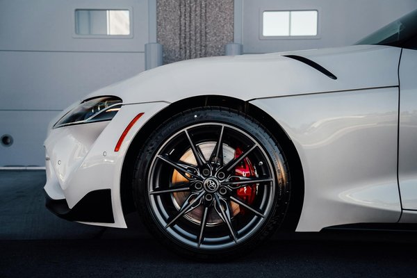 Techniques de conduite de moto pour réduire la fatigue lors de longs trajets